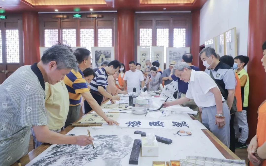 庆祝建党100周年书画巡展开幕式在隆庆寺隆重举行