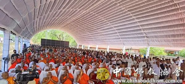 中国佛教协会及国内相关寺院出席在斯里兰卡举行的“法显大愿慈善计划”启动仪式