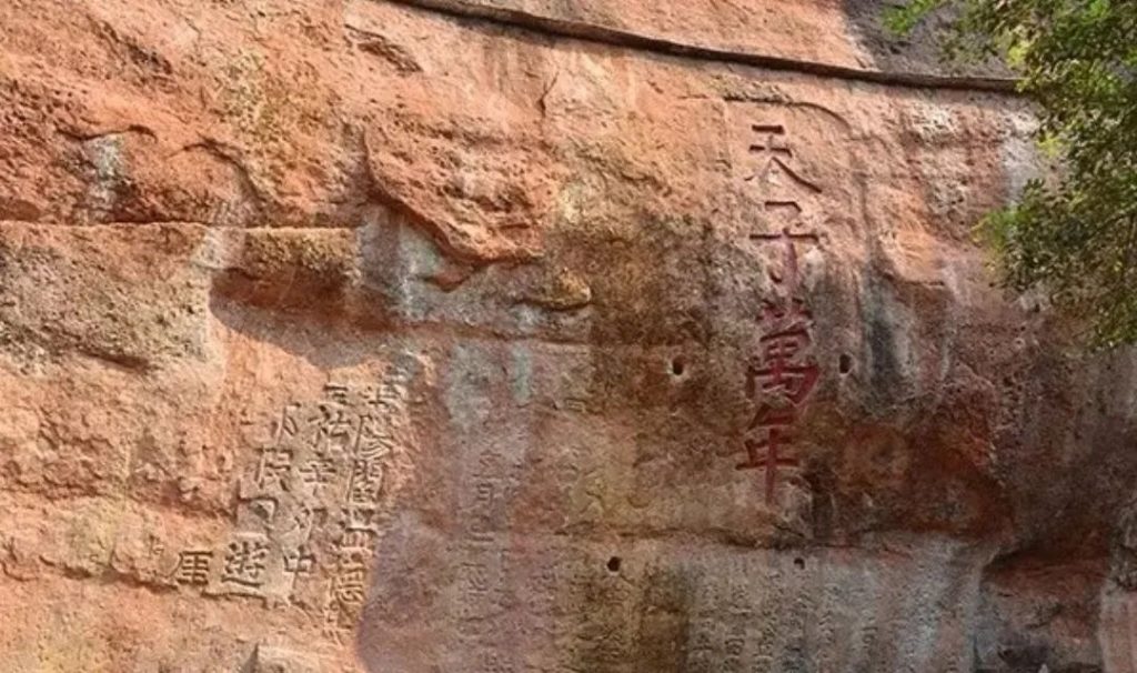 原佛 ·​ 观察|除了《满江红》，岳飞还有7首寺庙诗，以及1个温婉柔情的善男子