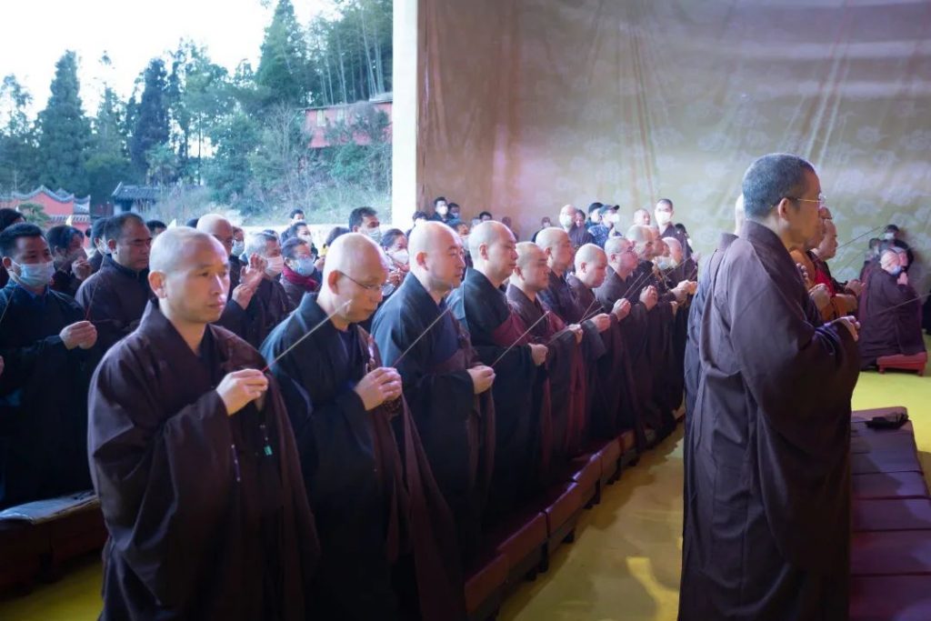 广霖老和尚封龛仪式、荼毗仪式在雪峰崇圣禅寺举行