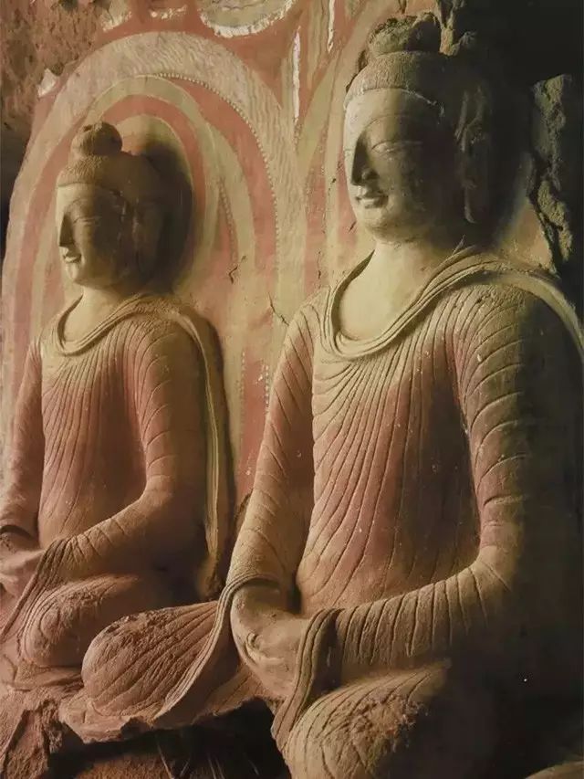 佛陀之衣：简议佛陀服饰的风格与断代（二）