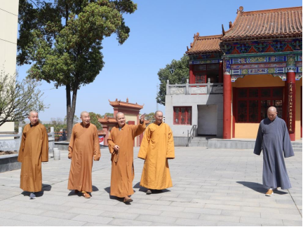 荆州章华寺开展互观互学活动 促进佛教活动场所规范化管理