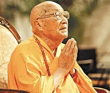 他活了106岁，出家后带领300万佛子念佛，往生后惊现祥瑞！