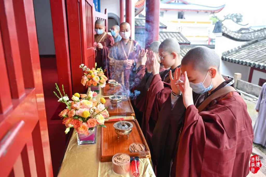 戒幢高树 | 福州象峰崇福寺传授三坛大戒第十九日：正授比丘尼戒