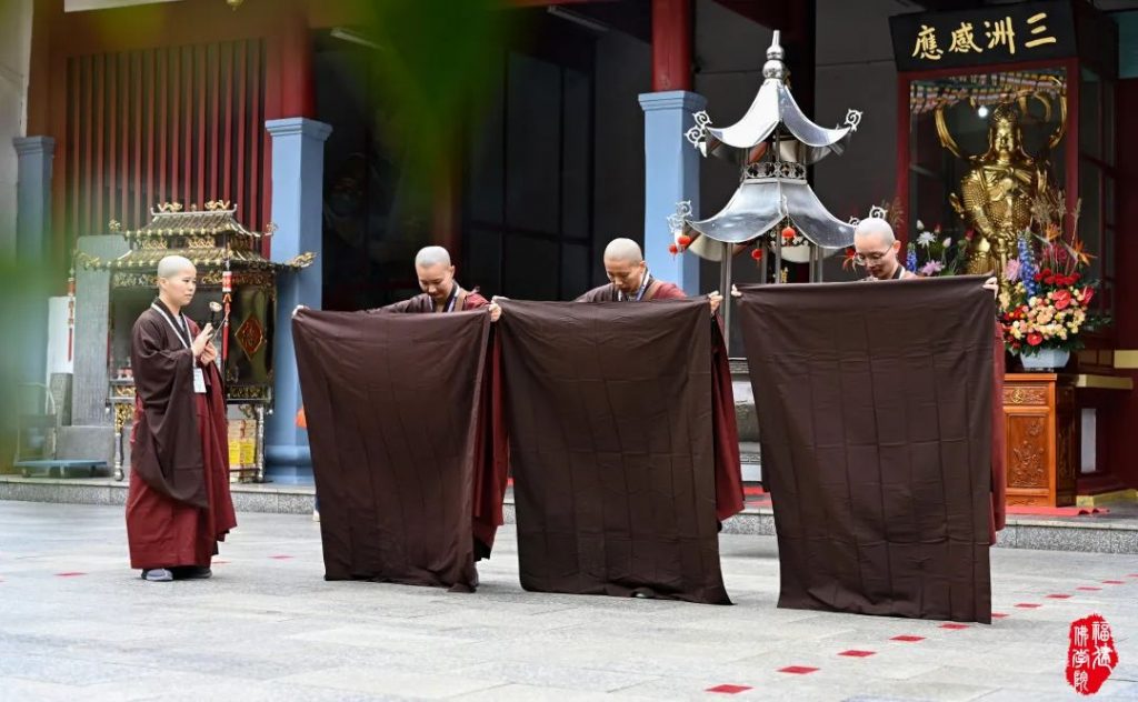 戒幢高树 | 福州象峰崇福寺传授三坛大戒第十九日：正授比丘尼戒