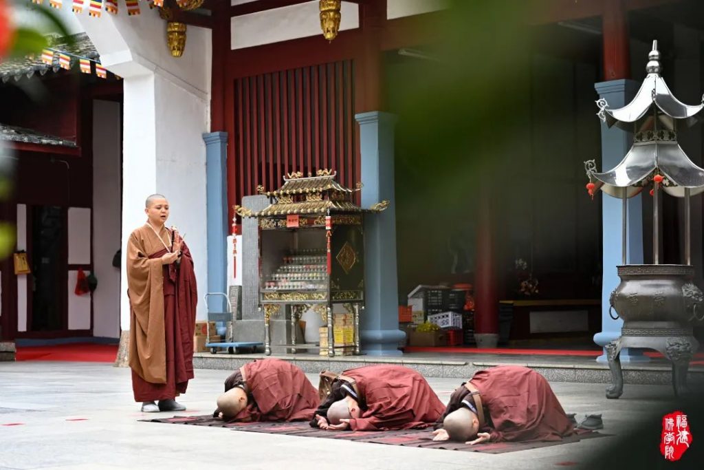 戒幢高树 | 福州象峰崇福寺传授三坛大戒第十九日：正授比丘尼戒