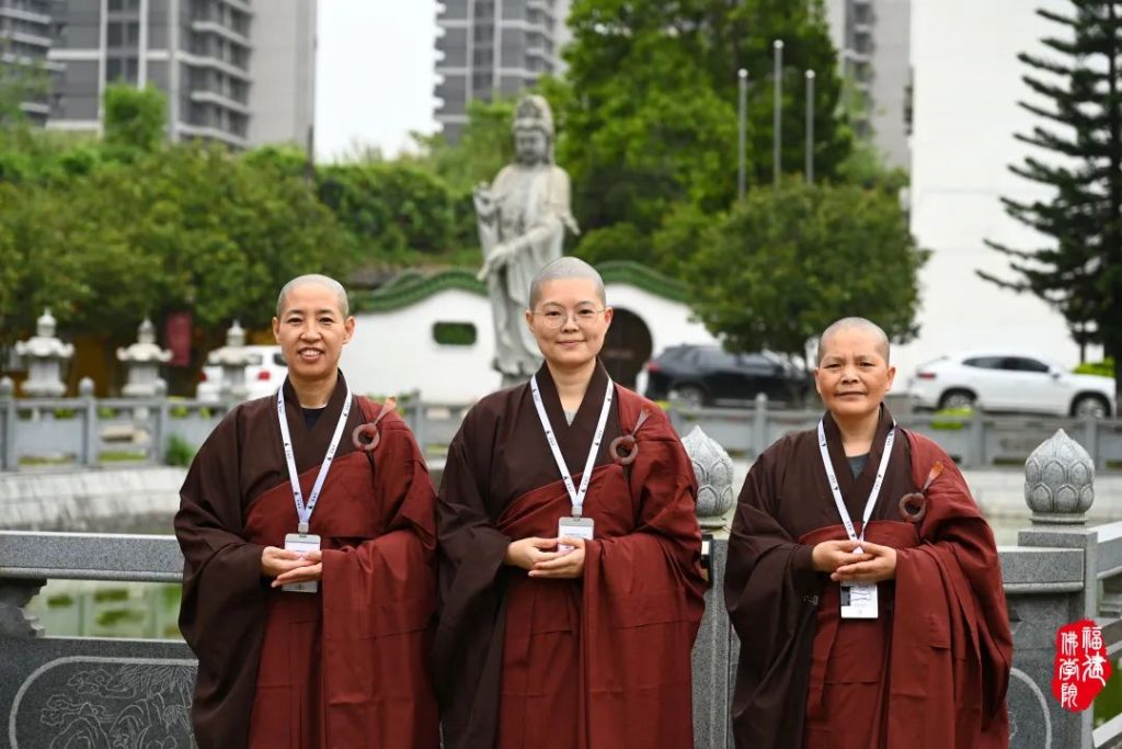 戒幢高树 | 福州象峰崇福寺传授三坛大戒第十九日：正授比丘尼戒