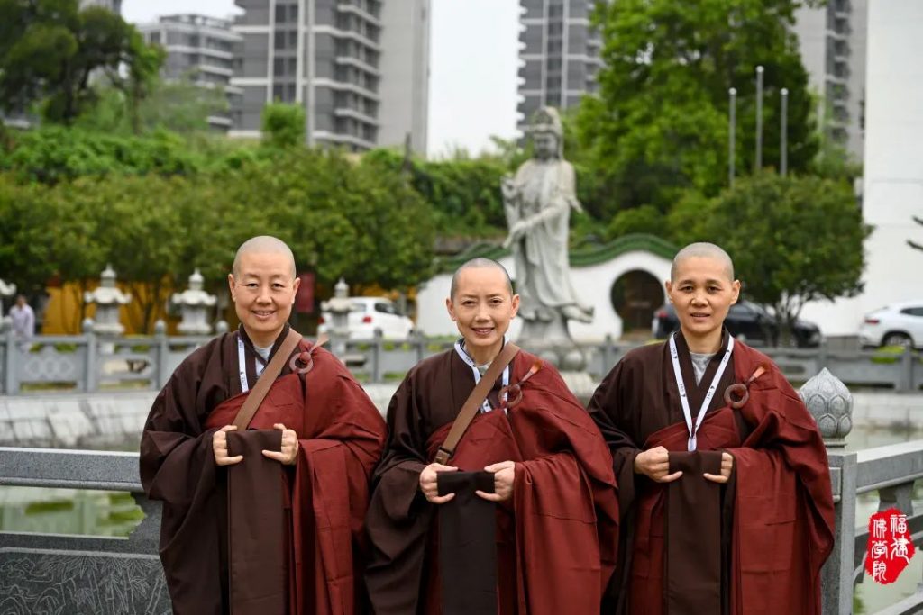 戒幢高树 | 福州象峰崇福寺传授三坛大戒第十九日：正授比丘尼戒
