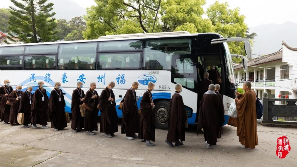 戒幢高树 | 福州象峰崇福寺传授三坛大戒第十九日：正授比丘尼戒