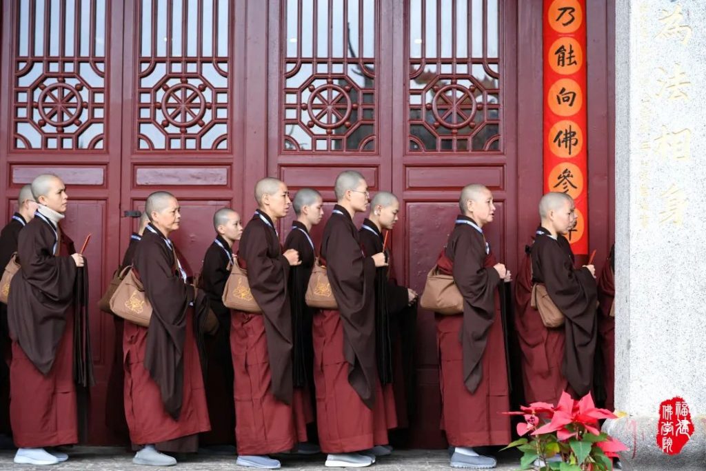 戒幢高树 | 福州象峰崇福寺传授三坛大戒第十九日：正授比丘尼戒