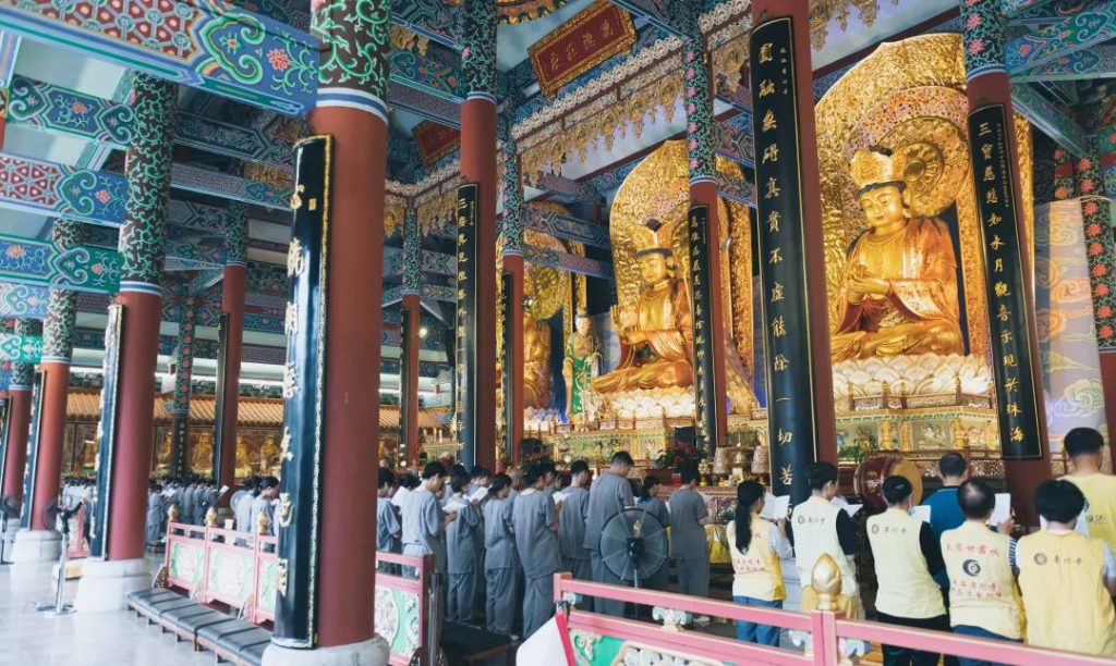 珠海普陀寺圆满举行癸卯年三月初一“八关斋戒”活动
