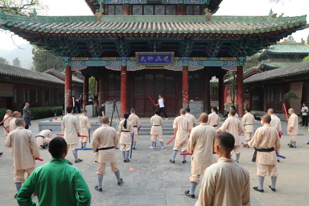 少林功夫段品制一期高段培训暨传习基地授牌仪式在嵩山少林寺举行