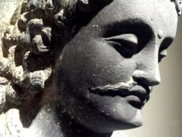 犍陀罗——希腊格式下的目光之美