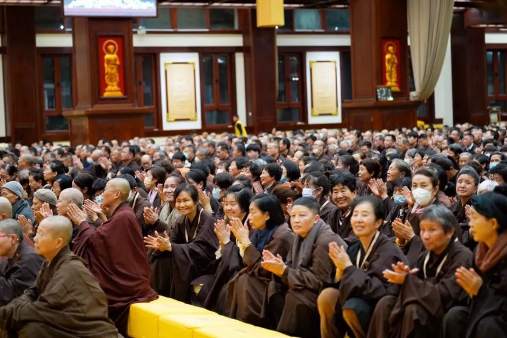 万水朝东 众响同音 | 佛七，把心带回“家”