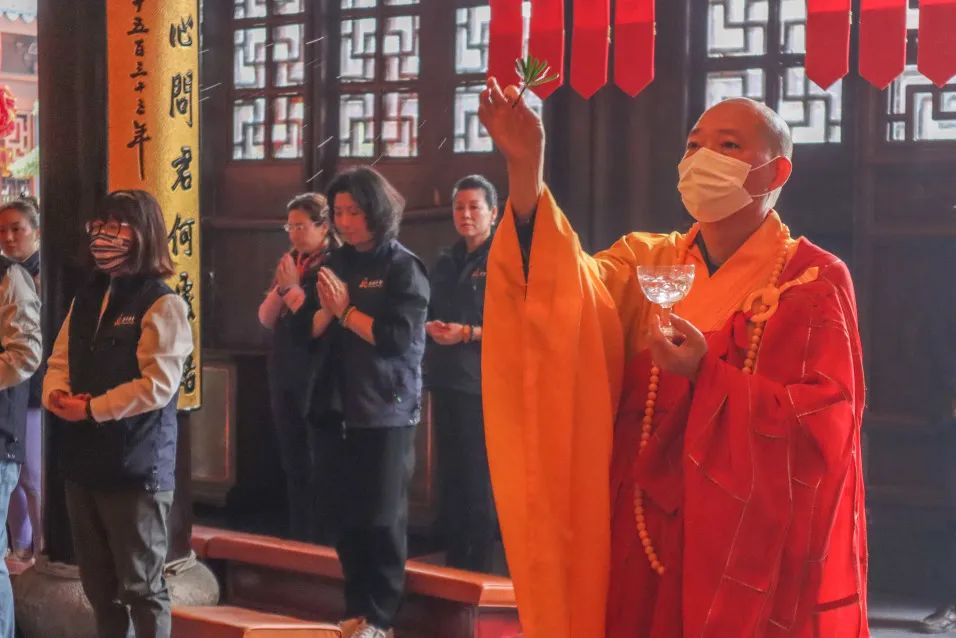 学修在玉佛，行路于名山丨普陀山朝圣纪行