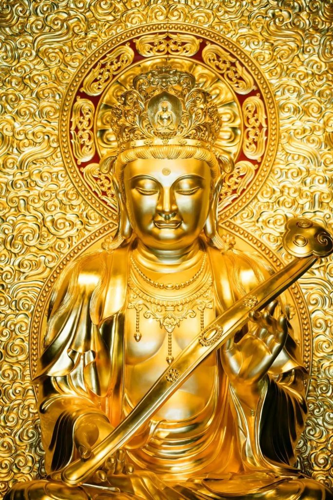 恭迎文殊菩萨圣诞，祈愿众生智慧增长，诸事吉祥！