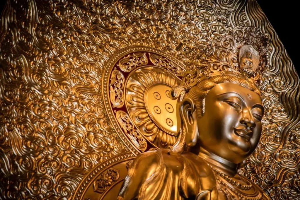 恭迎文殊菩萨圣诞，祈愿众生智慧增长，诸事吉祥！