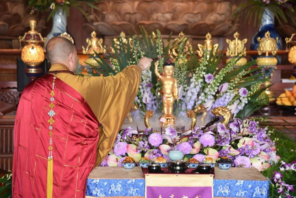 共沐佛恩 | 万寿禅寺浴佛祈福法会圆满