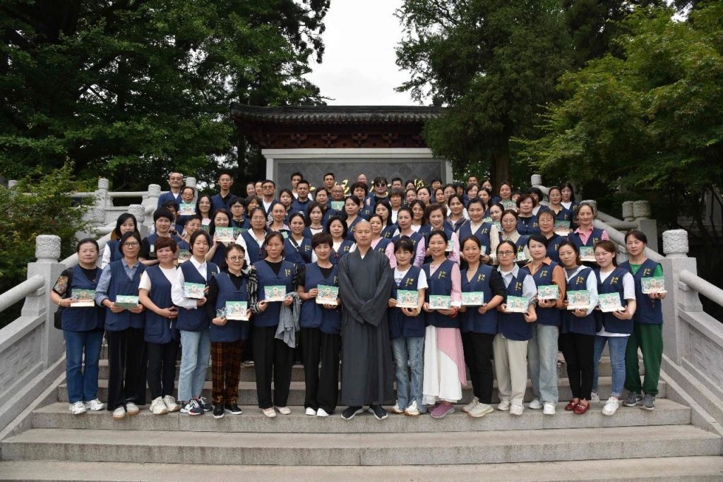共沐佛恩 | 万寿禅寺浴佛祈福法会圆满