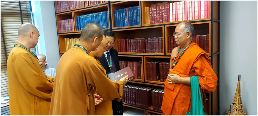 第18届联合国卫塞节庆典大会｜大乘佛教研究中心受邀出席并热烈欢迎中国佛教代表团一行莅临指导参观大乘佛教研究中心