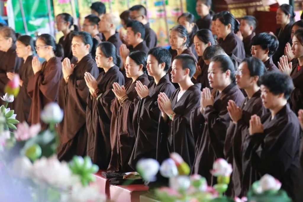 【佛教知识】贪、嗔、痴，哪个造业最重？