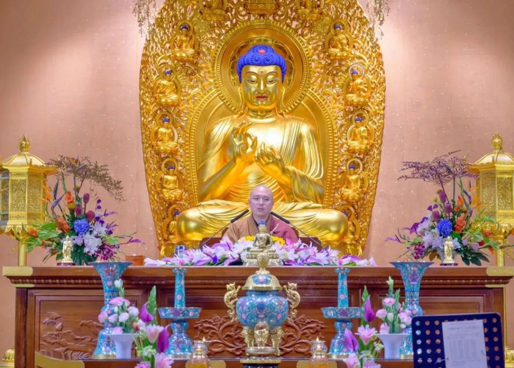 彼岸行 | 曾更见世尊，则能信此事