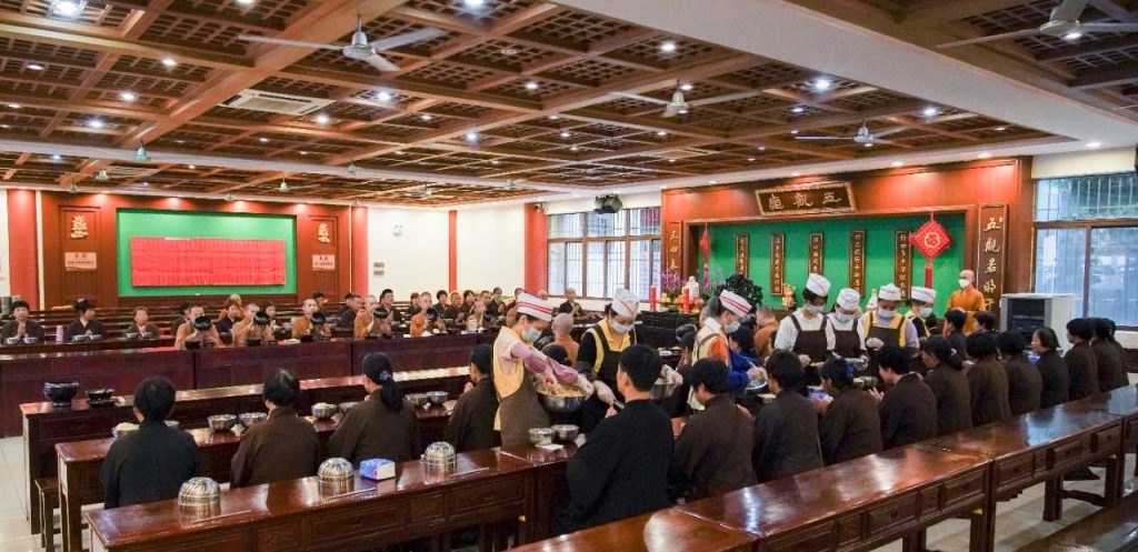 惠来永福禅寺参访团一行赴我寺参访学习