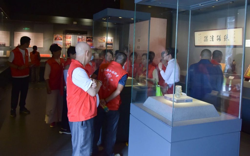 惠来永福禅寺参访团一行赴我寺参访学习