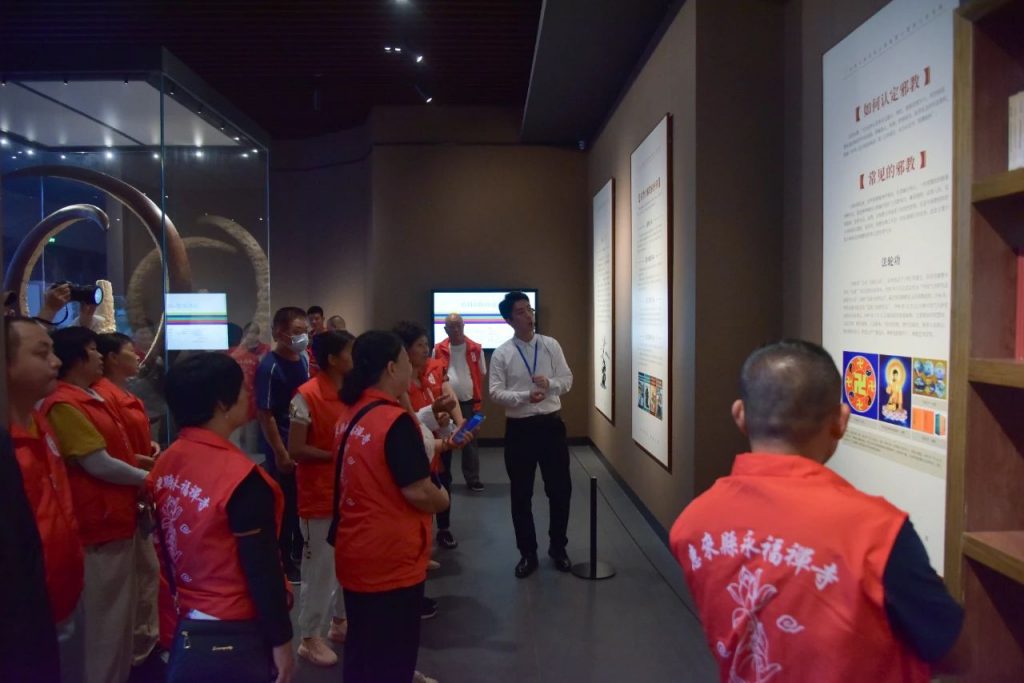 惠来永福禅寺参访团一行赴我寺参访学习