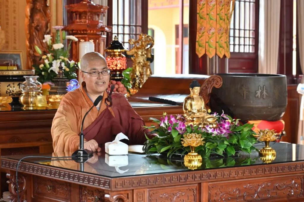 此时初夏莲始开 ｜庐山东林寺2023年6月上旬十天百万佛号闭关分享