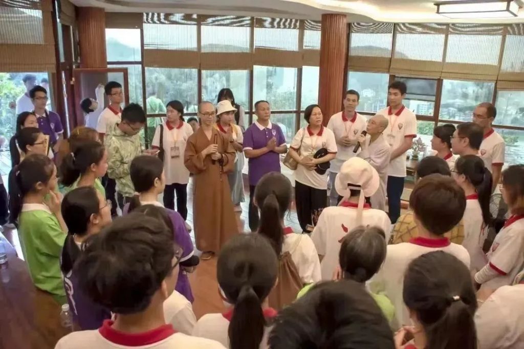 提供食宿、费用全免！​广州华严书院暨穗港澳青年传统文化夏令营报名啦