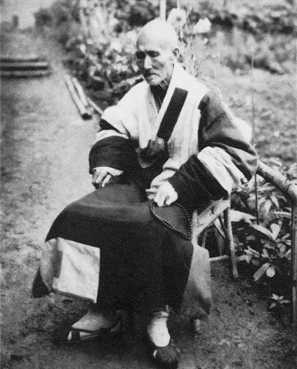 不令六根流于六尘 | 虚云老和尚