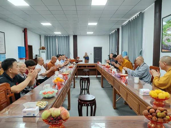 中佛协演觉会长前往湖南省佛协、湖南佛学院新校区、大唐兴寺视察