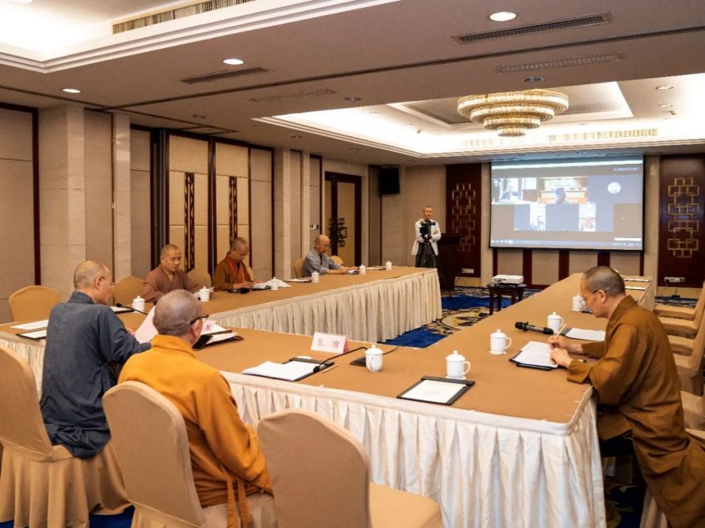 新闻｜中国佛教协会第十届理事会佛教教育委员会第三次会议在杭州召开​