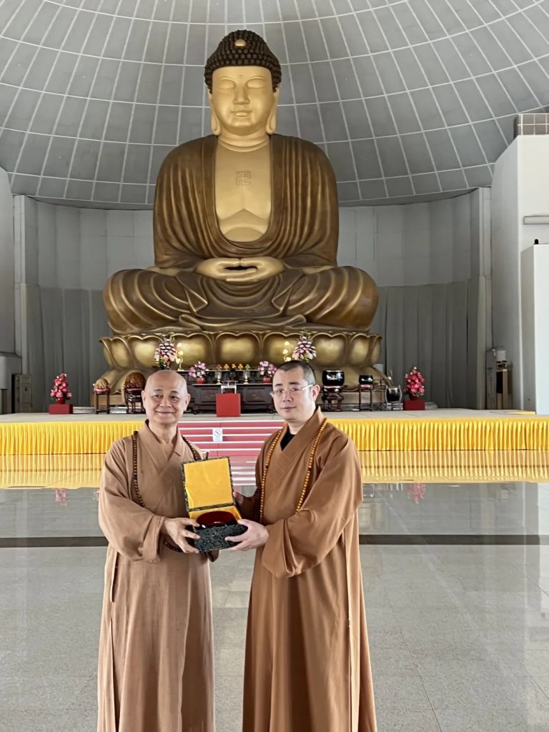 福州佛教代表团赴新加坡参访