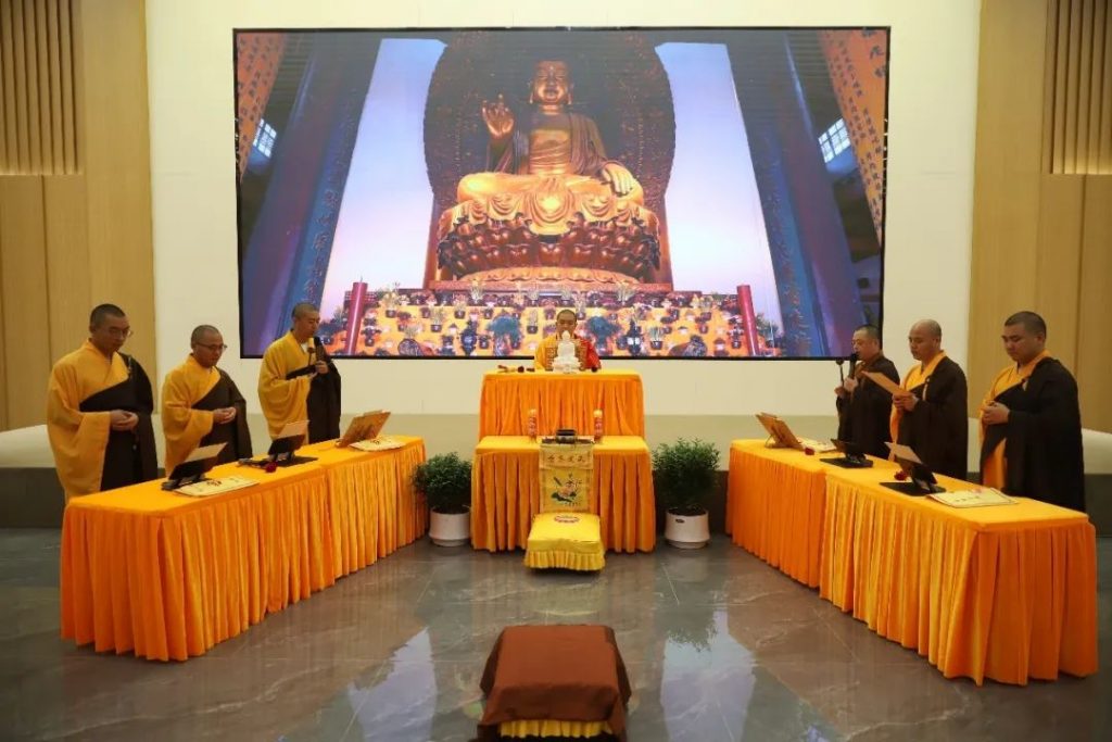 新闻｜杭州灵隐寺举办2023年第二期皈依弟子回堂修学活动​