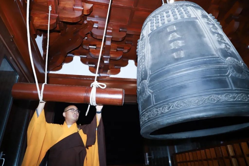 新闻｜杭州灵隐寺举办2023年第二期皈依弟子回堂修学活动​