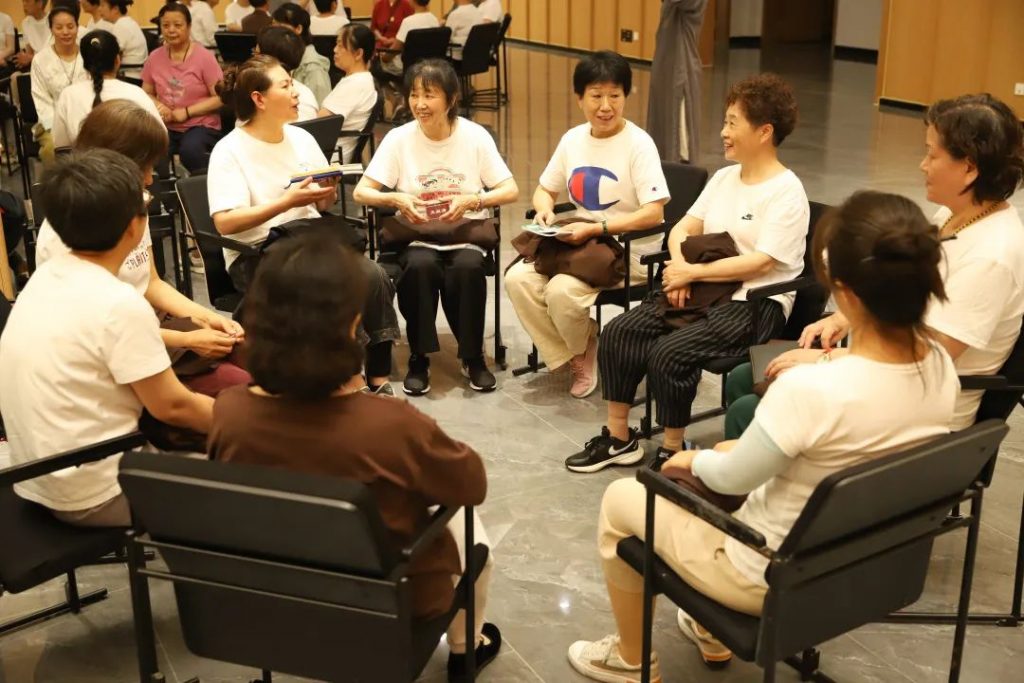 新闻｜杭州灵隐寺举办2023年第二期皈依弟子回堂修学活动​