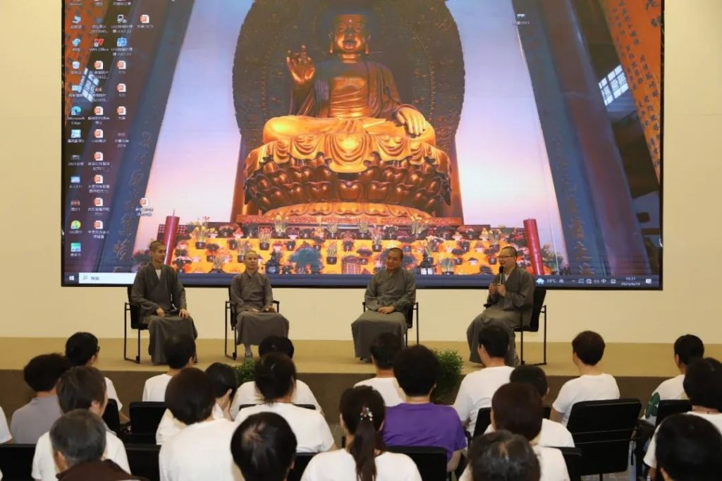 新闻｜杭州灵隐寺举办2023年第二期皈依弟子回堂修学活动​
