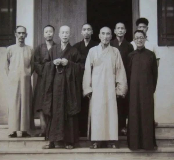 倓虚大师：既仗佛力又仗人力，决不会走错路的