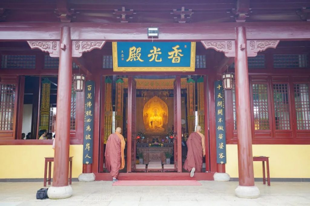 拉着佛的手，信愿作慈舟 | 6月下旬百万佛号闭关圆满