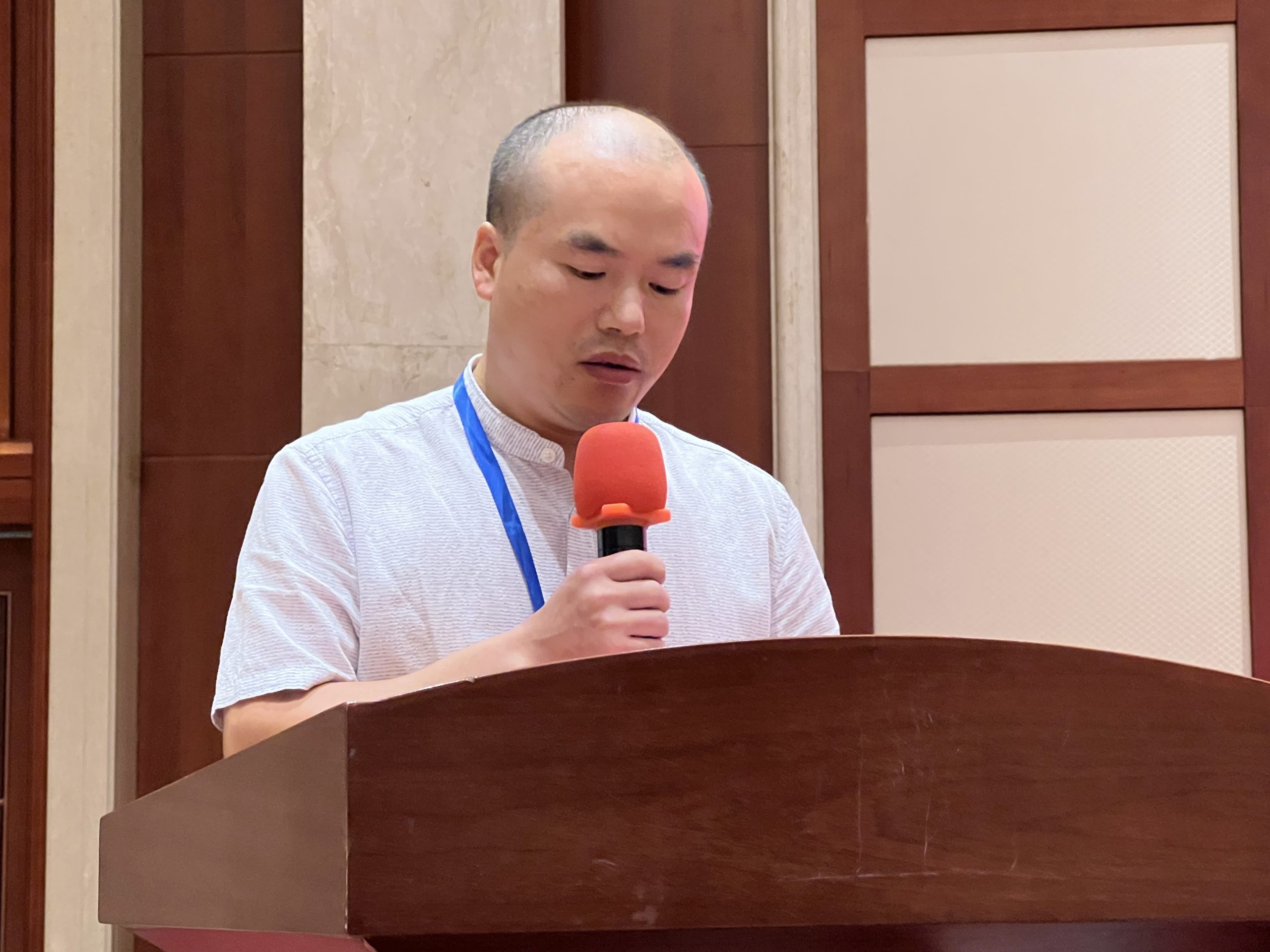 霞浦县佛协完成换届工作，荣学法师当选新任会长