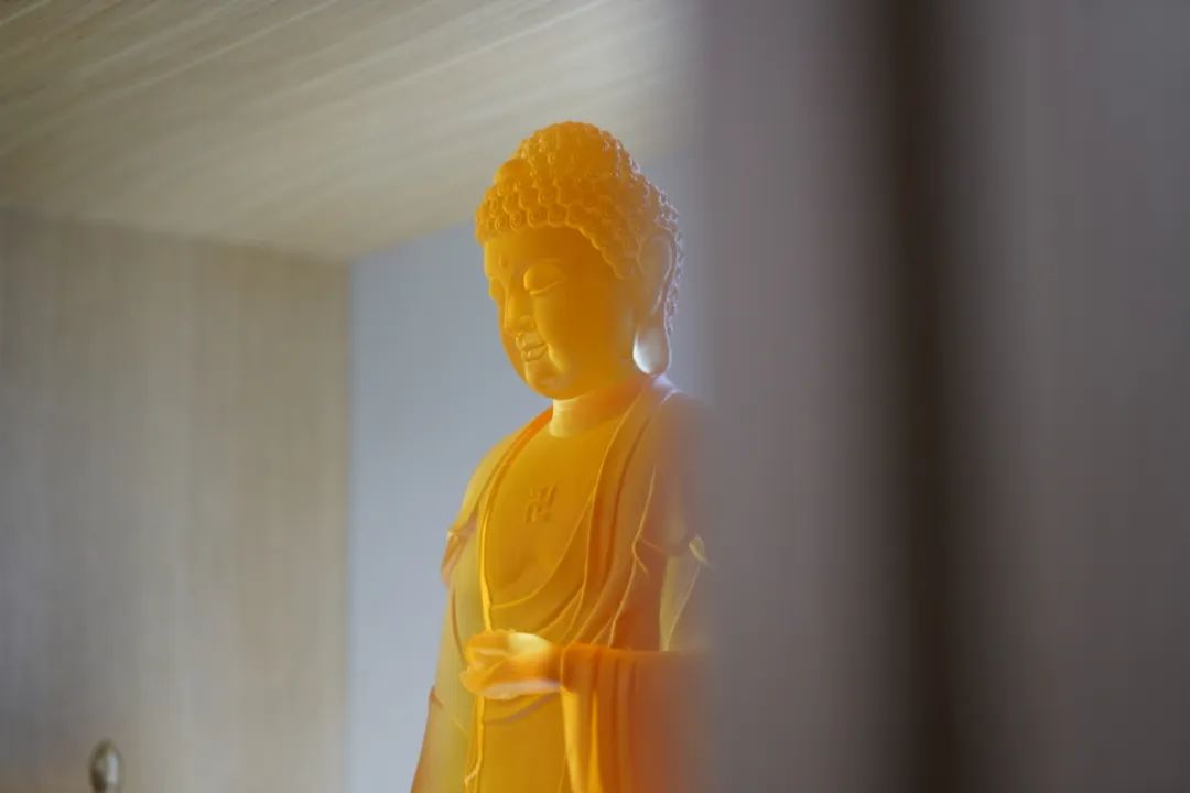 我要是大丈夫就好了！龙潭禅师：谁看得出你是女众？