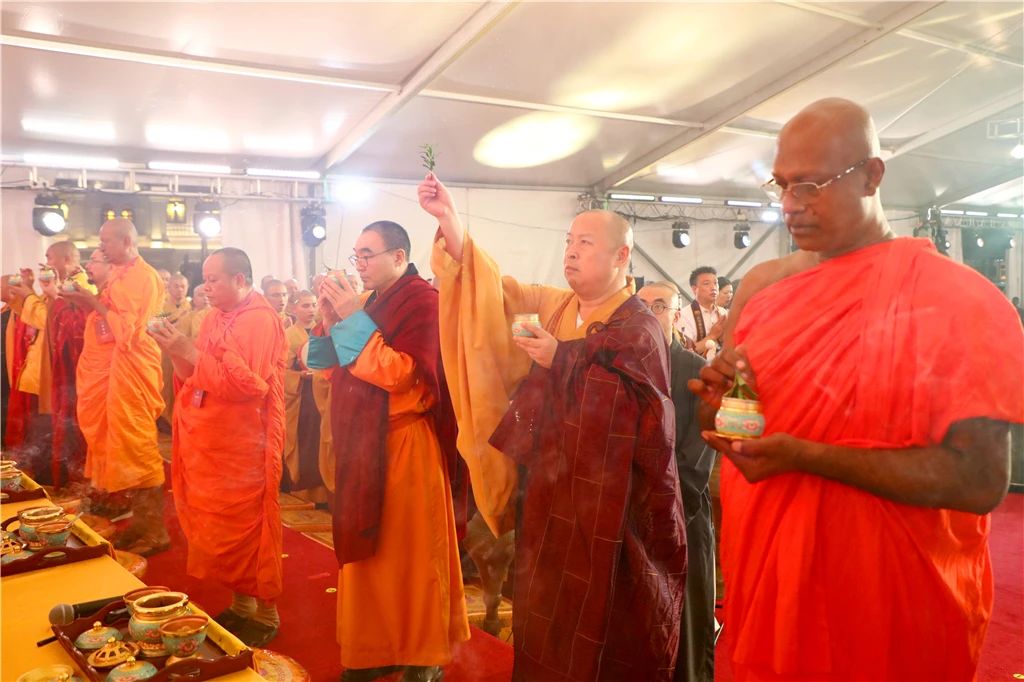 高清图集 | 祈愿世界和平法会