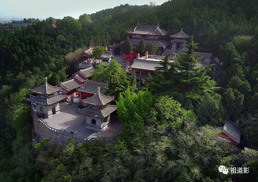 白居易：我身虽殁心长在，暗施慈悲于后人