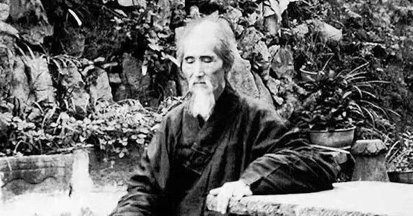 高僧轶事,虚云大师自述,曾经住茅棚时也和人吵闹打架…… | 新禅风