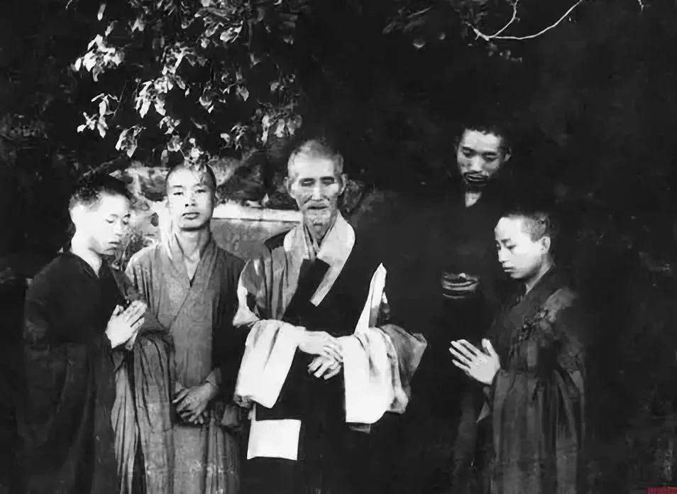 高僧轶事，虚云大师自述，曾经住茅棚时也和人吵闹打架……