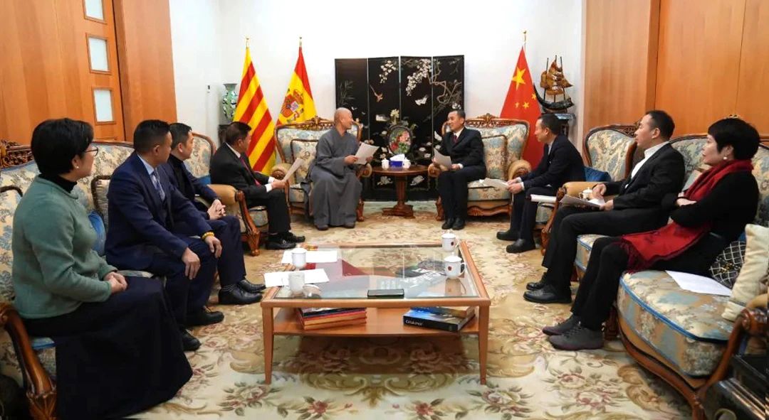 海会山西班牙佛教会拜访中国驻巴塞罗那总领馆