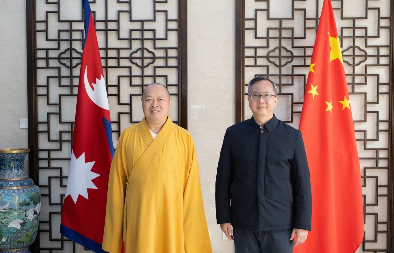 中国驻尼泊尔大使会见印顺大和尚一行