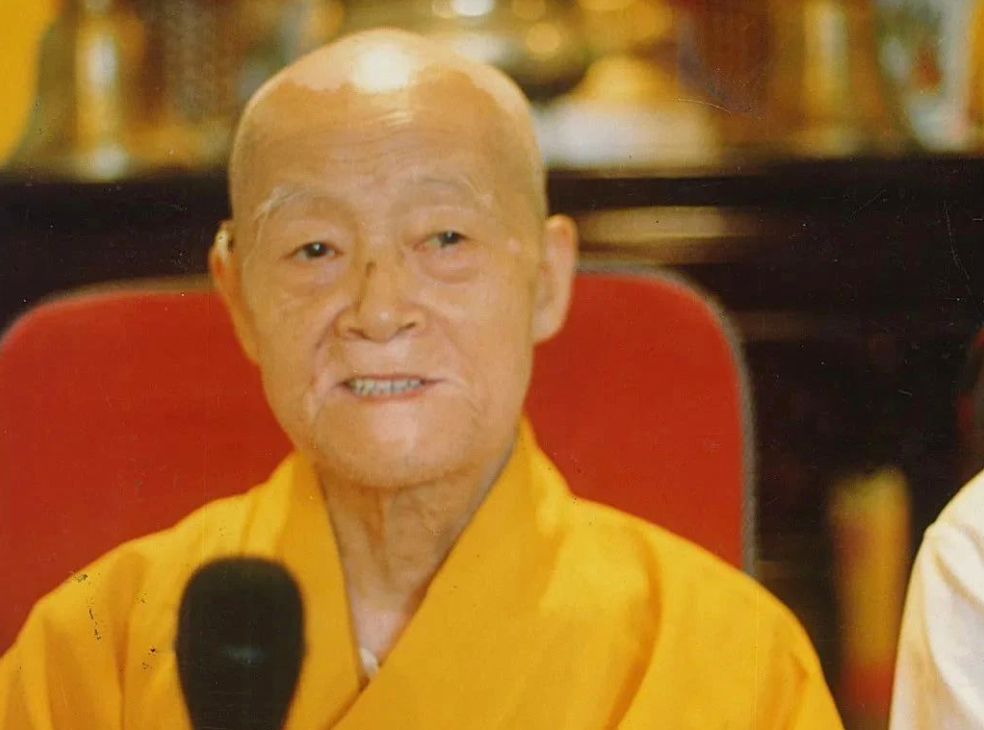 茗山长老：活着总要做两件给人快乐、救人苦难的事